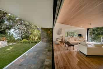 34 Arapito Road, Titirangi