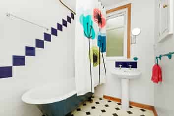 17 Woodvale Grove, Fairfield