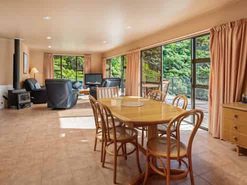 1818 Port Underwood Road, Port Underwood