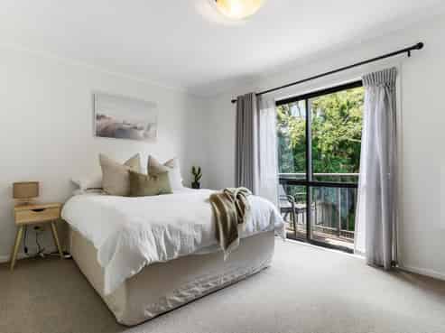 4/94 Glengarry Road, Glen Eden