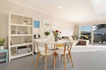 7/3 Leinster Avenue, Mount Maunganui