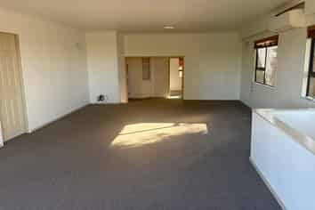 702 Papamoa Beach Road, Papamoa Beach