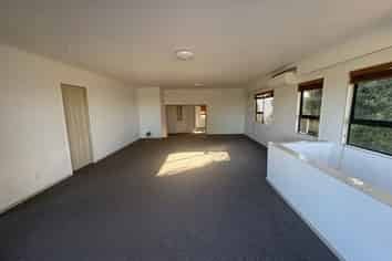 702 Papamoa Beach Road, Papamoa Beach