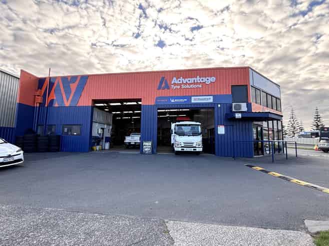 Workshop with profile on Hewletts Road