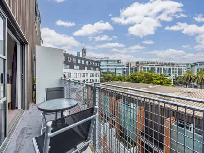 328/57 Mahuhu Crescent, Auckland Central