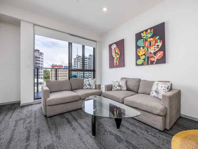 8A/50 Eden Crescent, Auckland Central