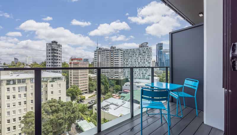 8A/50 Eden Crescent, Auckland Central