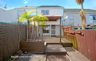 5/106 West Coast Road, Glen Eden