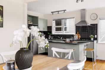 44 Ariki Road, Hataitai