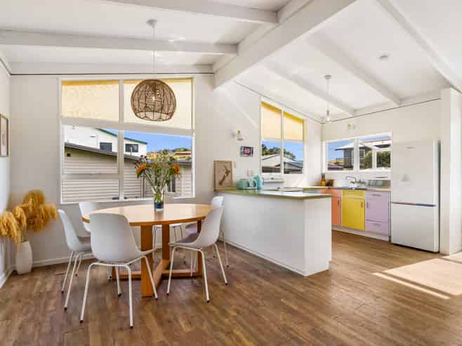 744 Taiharuru Road, Taiharuru