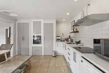 681 Gloucester Street, Linwood