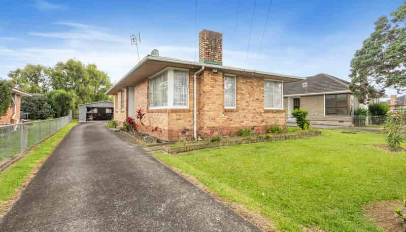 8 Stainton Place, Otara