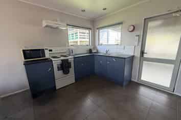 16 Kenneth Avenue, Whitianga