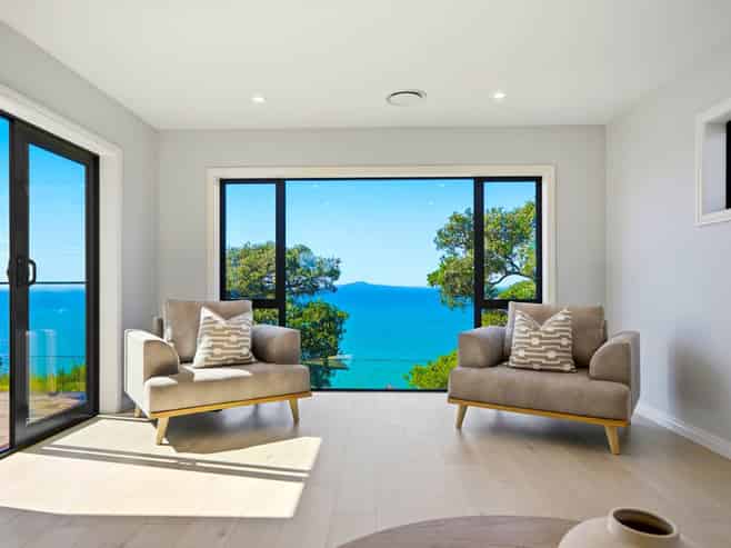 55 Hawaiian Parade, Arkles Bay