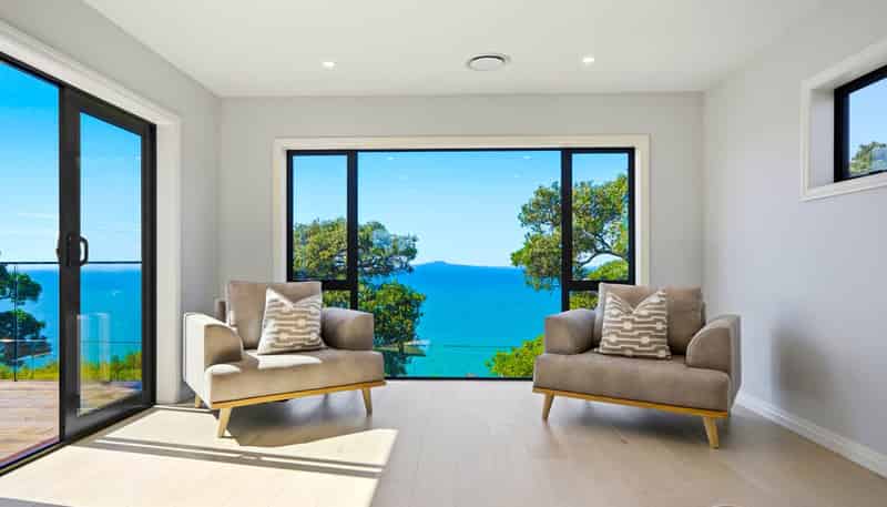 55 Hawaiian Parade, Arkles Bay