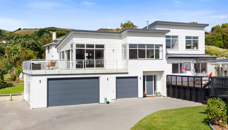 32A Tawa Terrace, Tawa