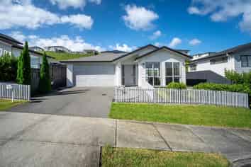 24 Maka Terrace, Silverdale