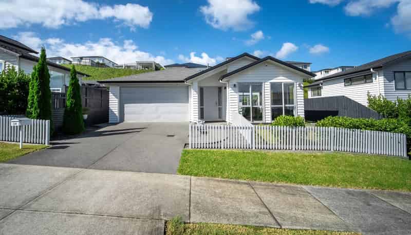 24 Maka Terrace, Silverdale