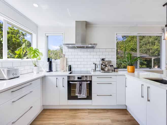 11 Airey Place, Torbay