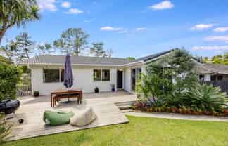 11 Airey Place, Torbay