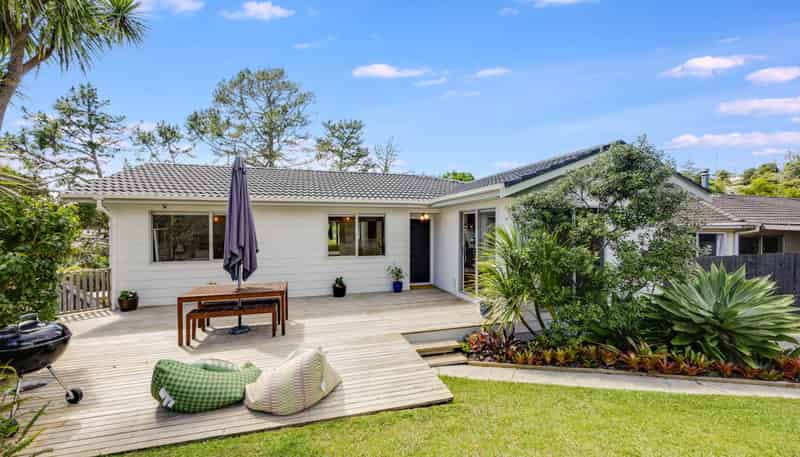 11 Airey Place, Torbay