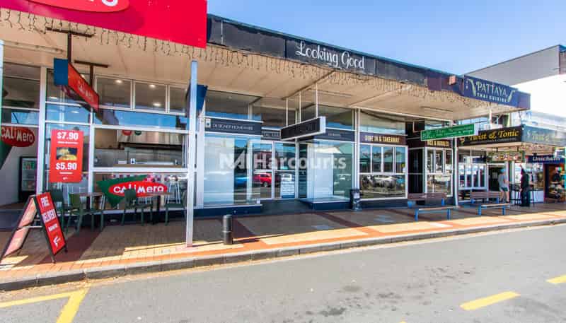 2/1 Montrose Terrace, Mairangi Bay