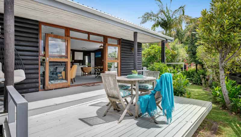 16 Onepu Lane, Manly