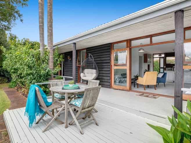16 Onepu Lane, Manly