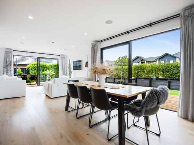 8 Walter Lawry Road, Paerata