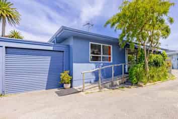 7/142 Main Road, Clive