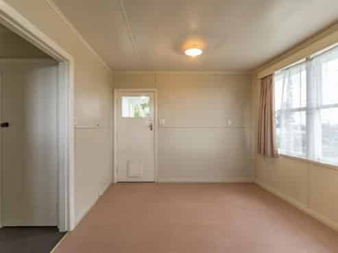 19 Charles Crescent, Putaruru