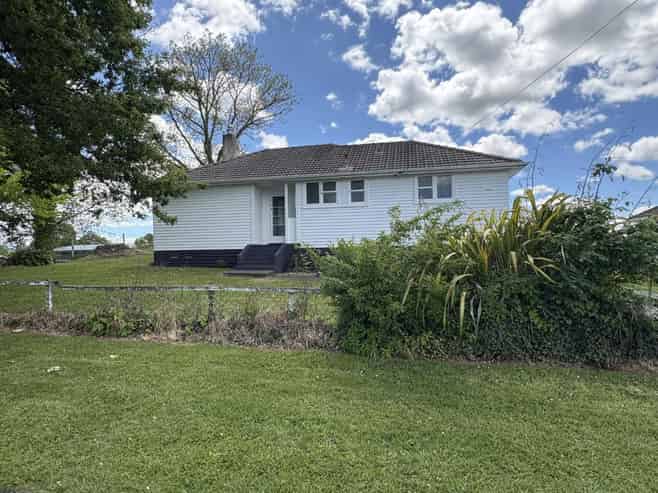 19 Charles Crescent, Putaruru