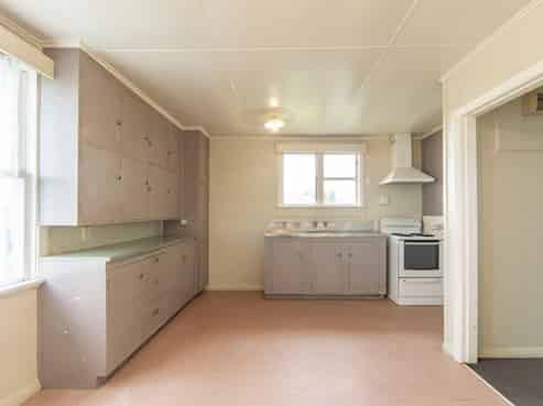 19 Charles Crescent, Putaruru