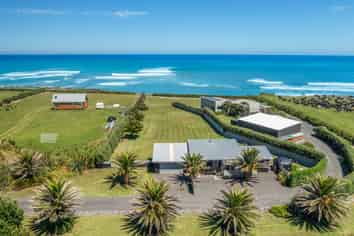 77 Anglers Avenue, Okato