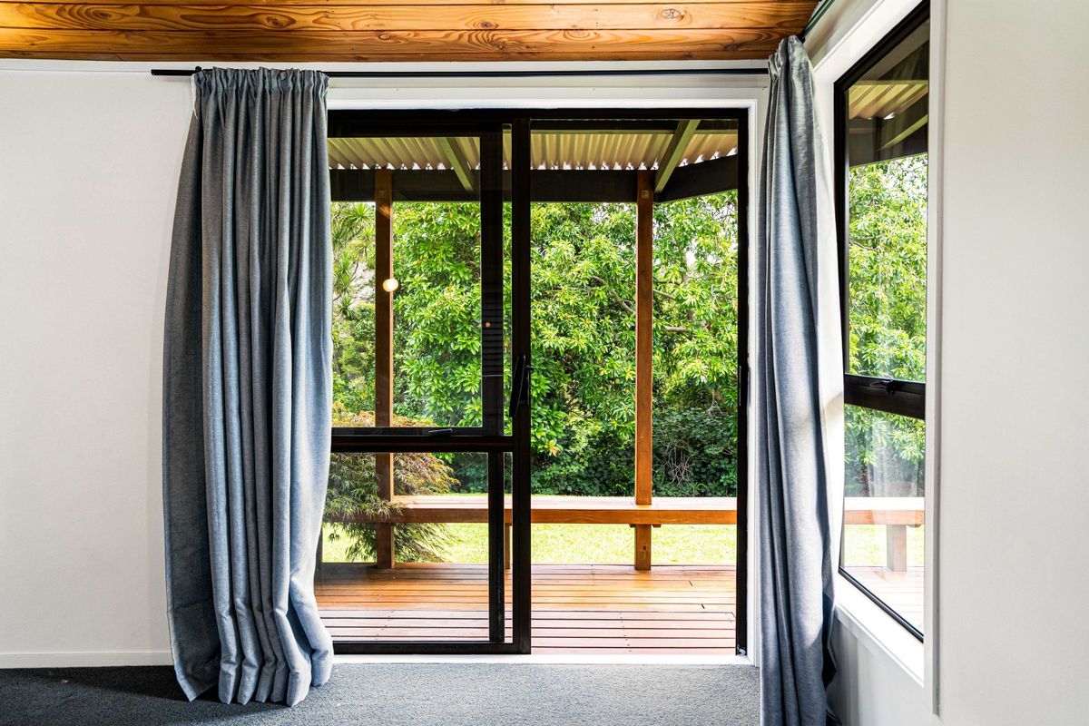 Peaceful and Private with Plenty of Potential! - Widok 5