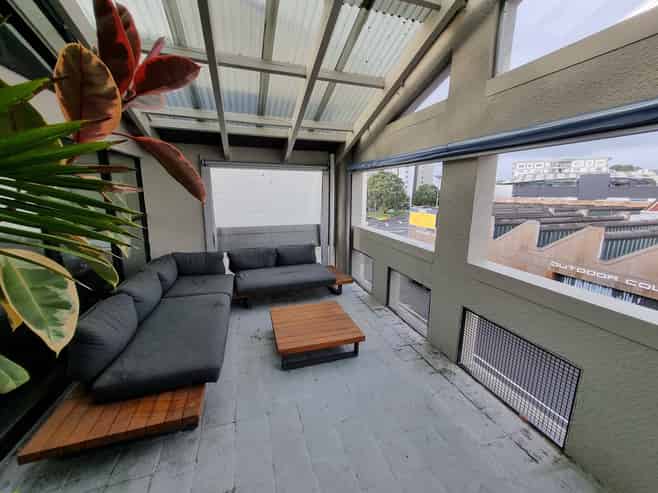 Prime Parnell Sunlit Top-Floor Office