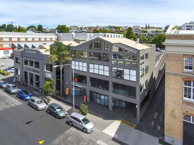 Prime Parnell Sunlit Top-Floor Office