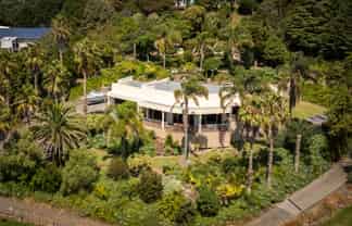 24 Sawmill Road, Thames