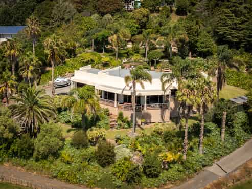 24 Sawmill Road, Thames