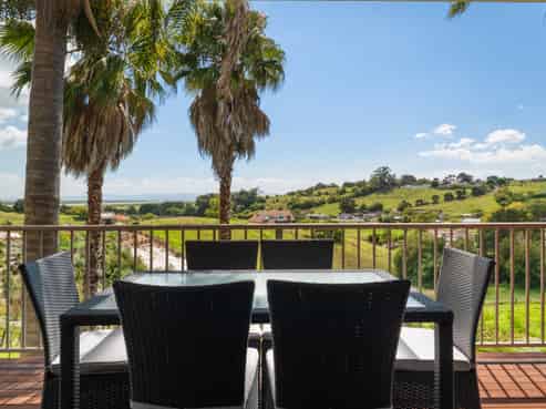 24 Sawmill Road, Thames