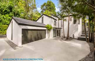 26 Braemar Road, Castor Bay