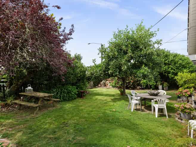 10B Everest Avenue, Havelock North