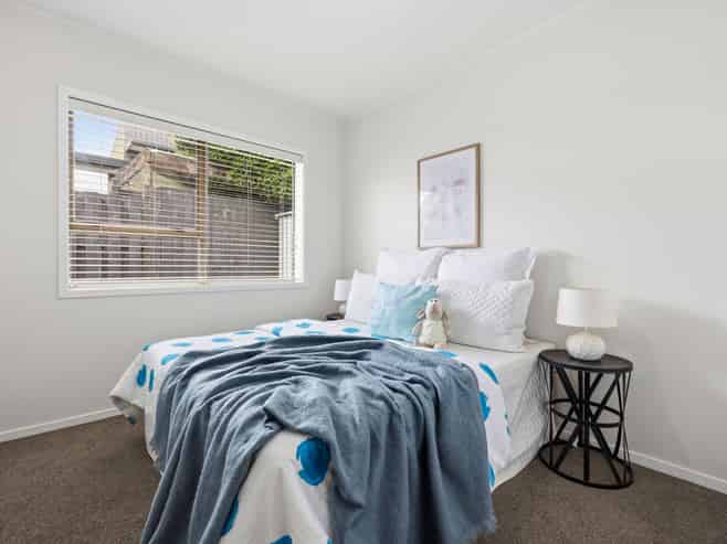 2/27 Matuhi Rise, Henderson