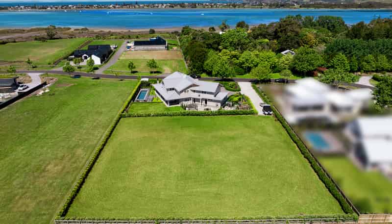 28 Sandpiper Avenue, Point Wells