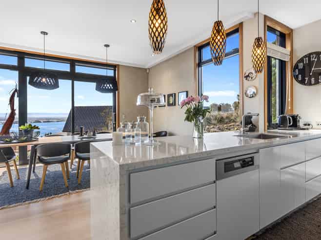 44 Panorama Road, Sumner