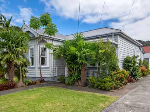 24A Third Avenue, Avenues