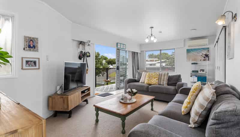 25 Manapouri Street, Tikipunga