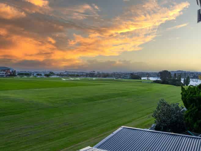 53 Manor Park, Sunnyhills