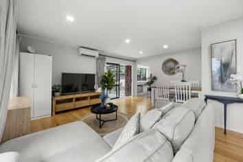 1/4 Tomintoul Place, Highland Park