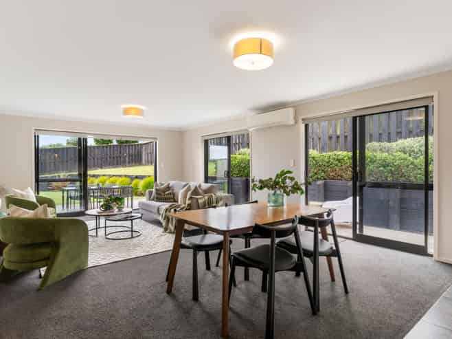 4 Stockyard Crescent, Pukekohe